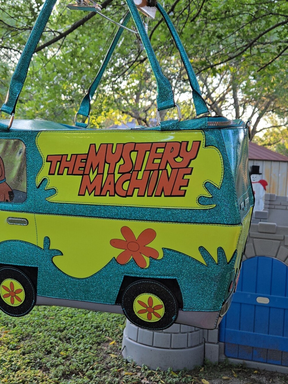 Dolls Kill Scooby-Doo Mystery Machine Weekender Duffel Bag Rare EUC Read - Picture 13 of 17